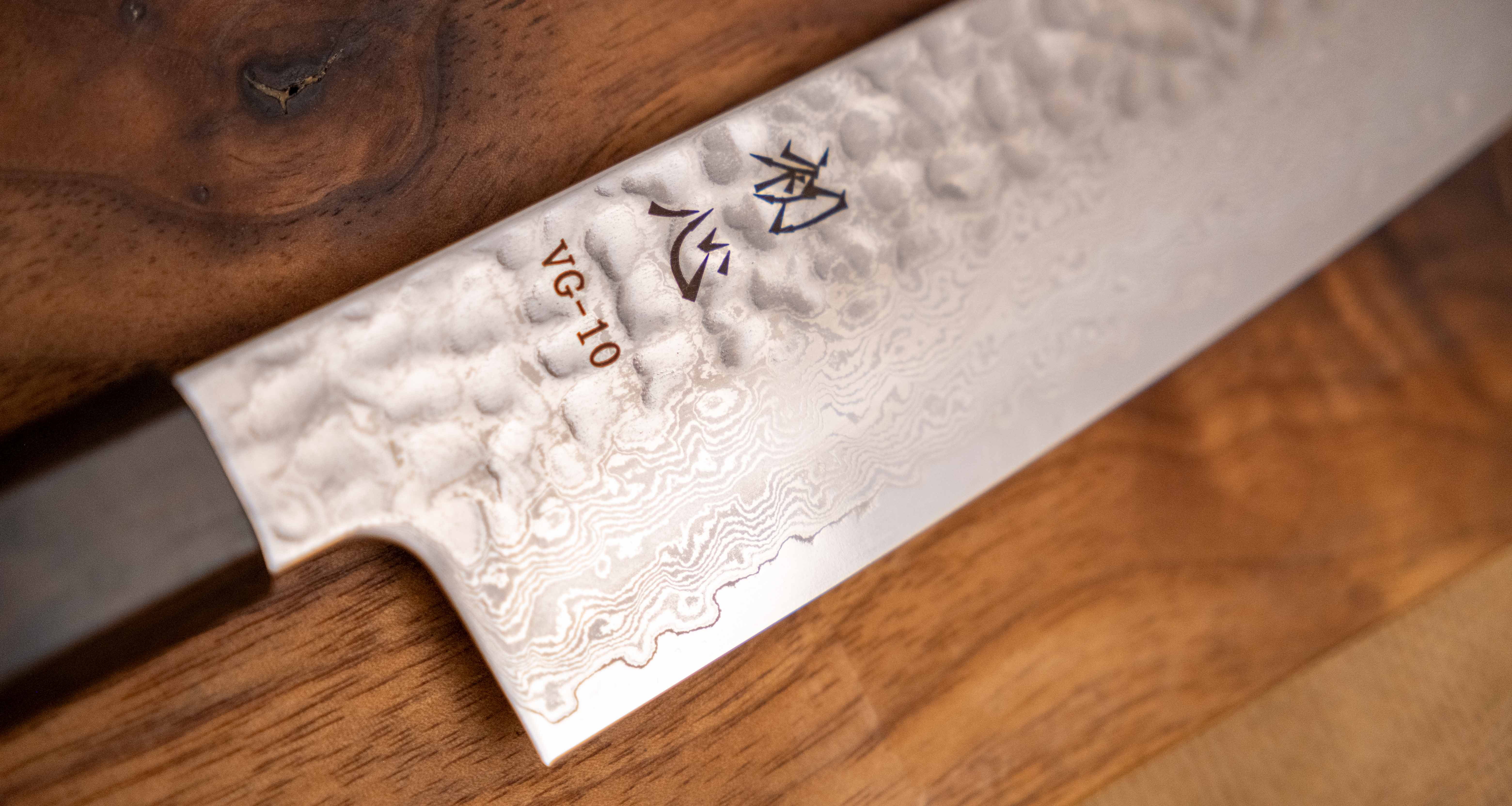 Hayabusa Santoku VG-10 Tsuchime Damascus Ebony 180mm (7.1") - Image 5