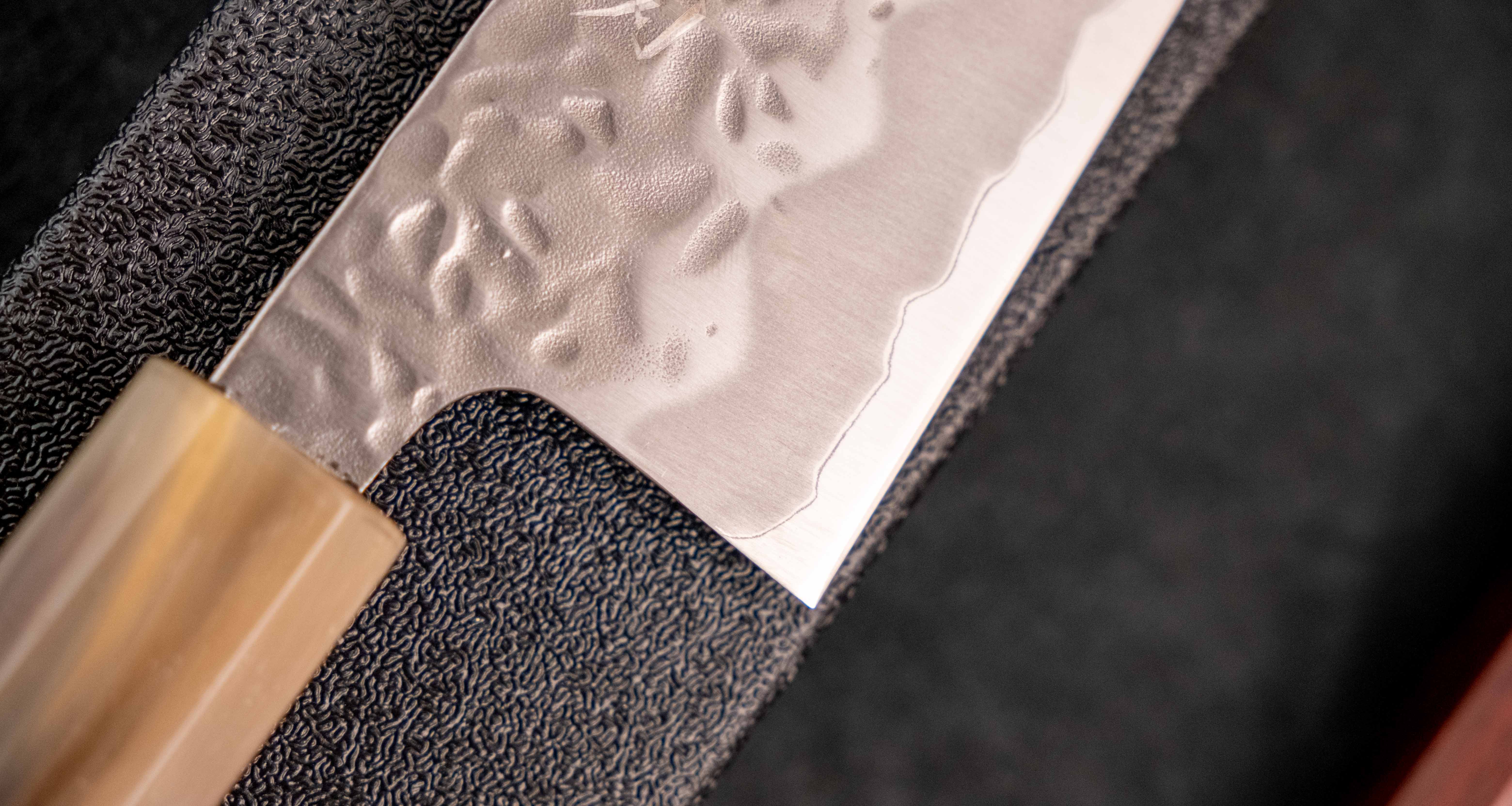 Hokiyama Gyuto Shirogami #1 Tsuchime Sandalwood 210mm (8.3") - Image 8