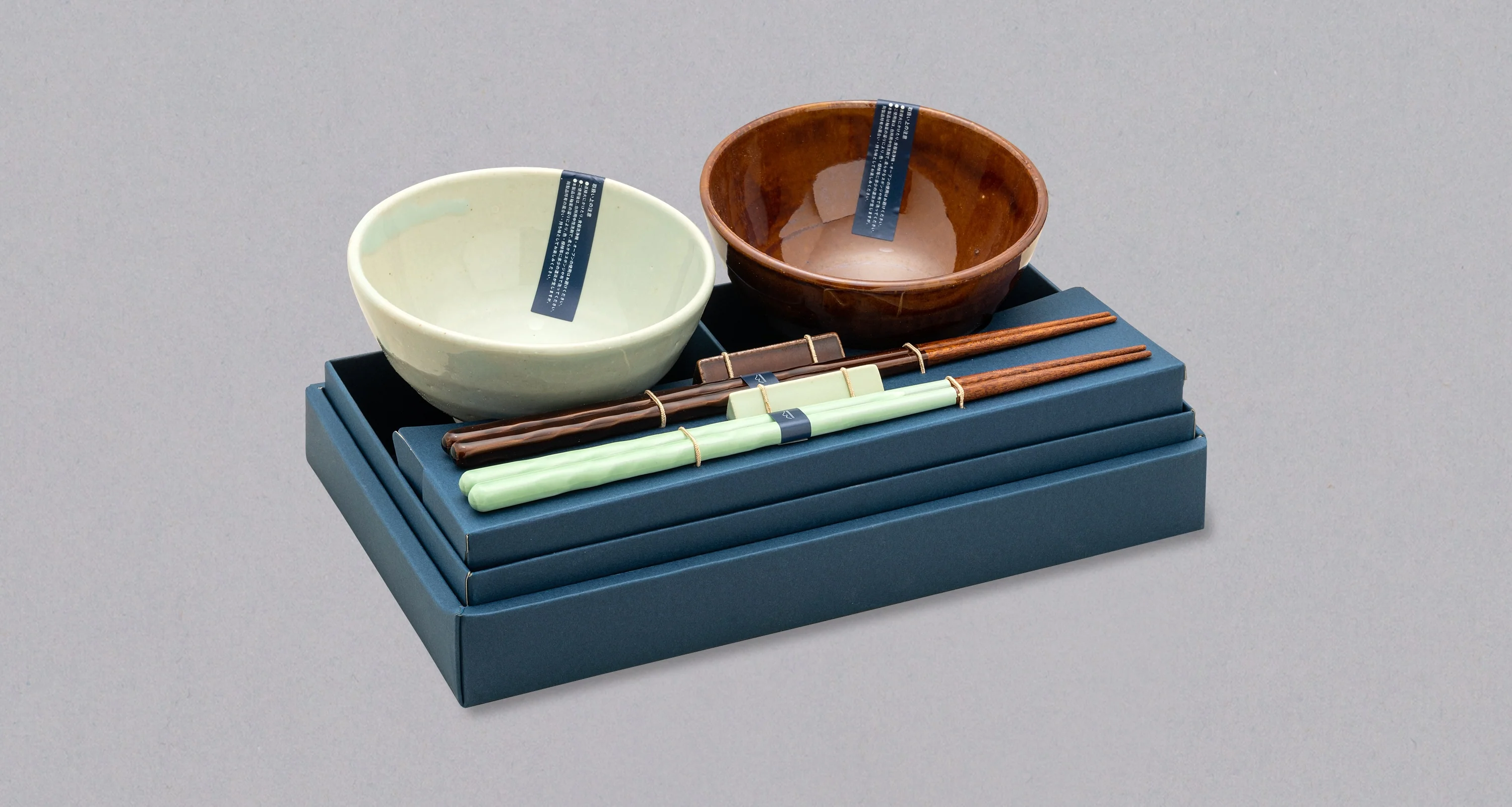 KURABI Mino Bowl and Chopstick Gift Set — Japanese Mino Ware Yusai - Image 3