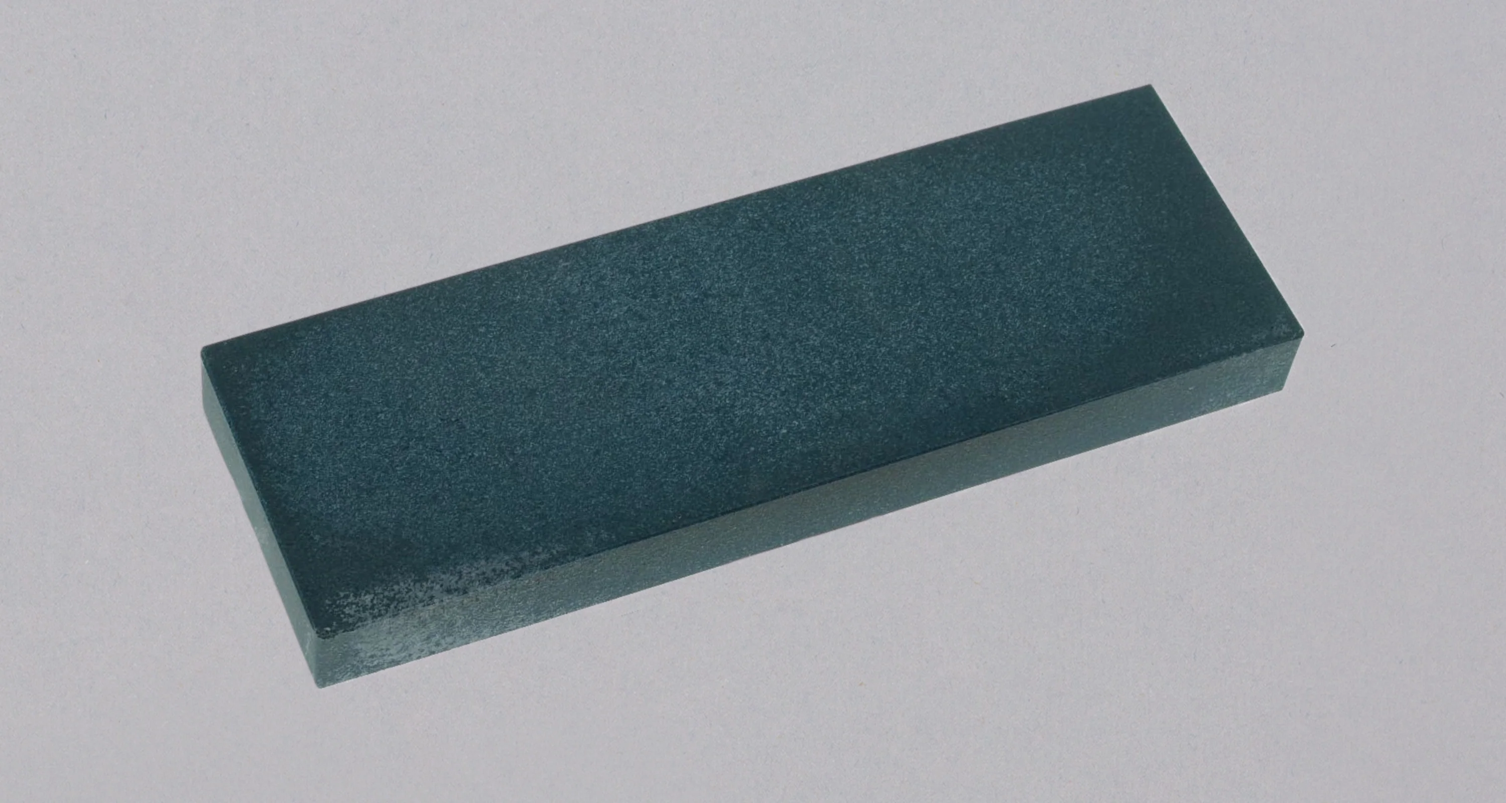 Naniwa Sharpening Stone - #600 [Professional Stone series / P-306]