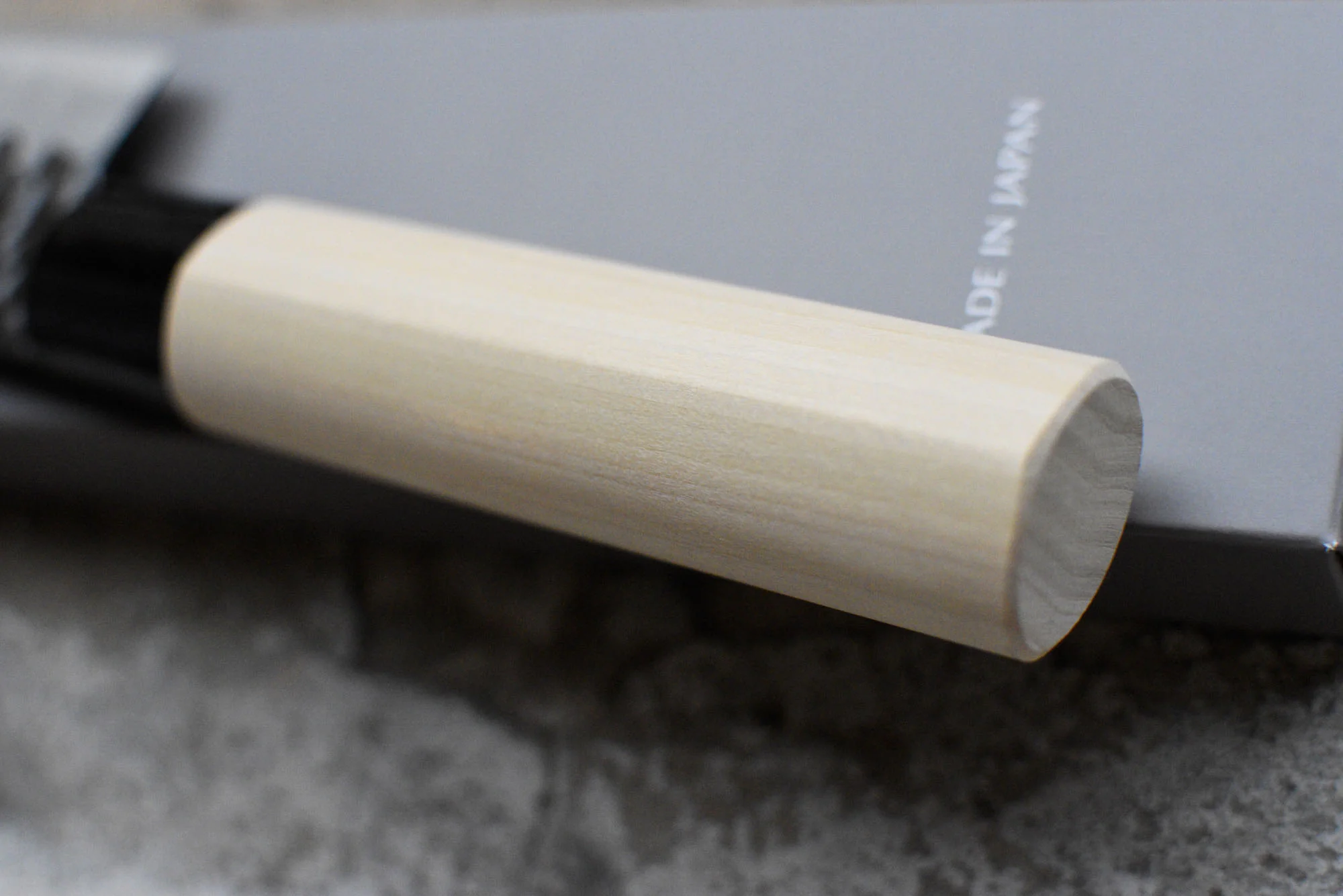 Tojiro Gyuto DP Hammered 240mm (9.5") - Image 4