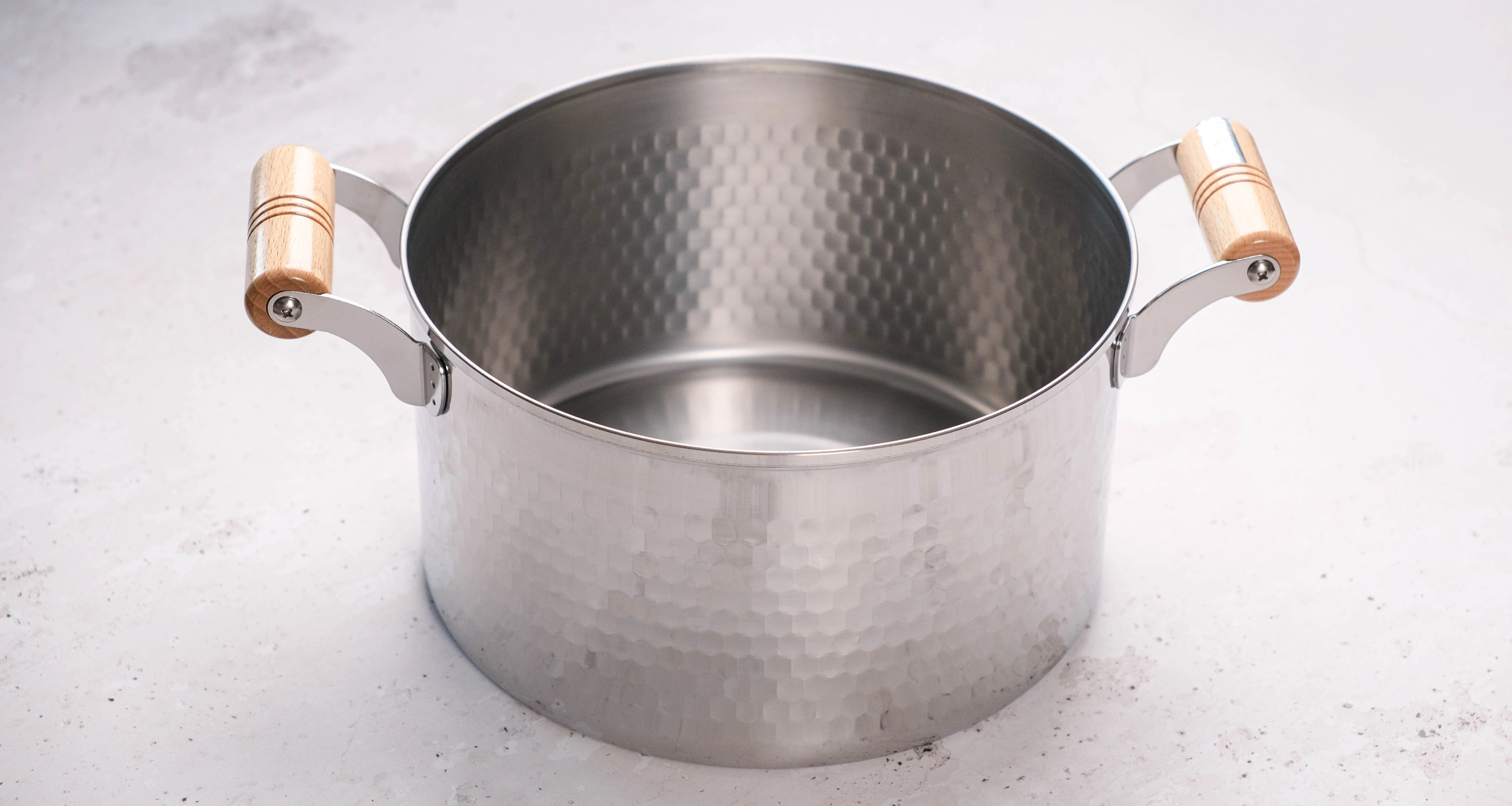 Yoshikawa Cooking Pot 24cm (9.4") - Image 4